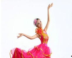 大摆裙舞蹈视频大全,大摆裙舞蹈视频大全赏析